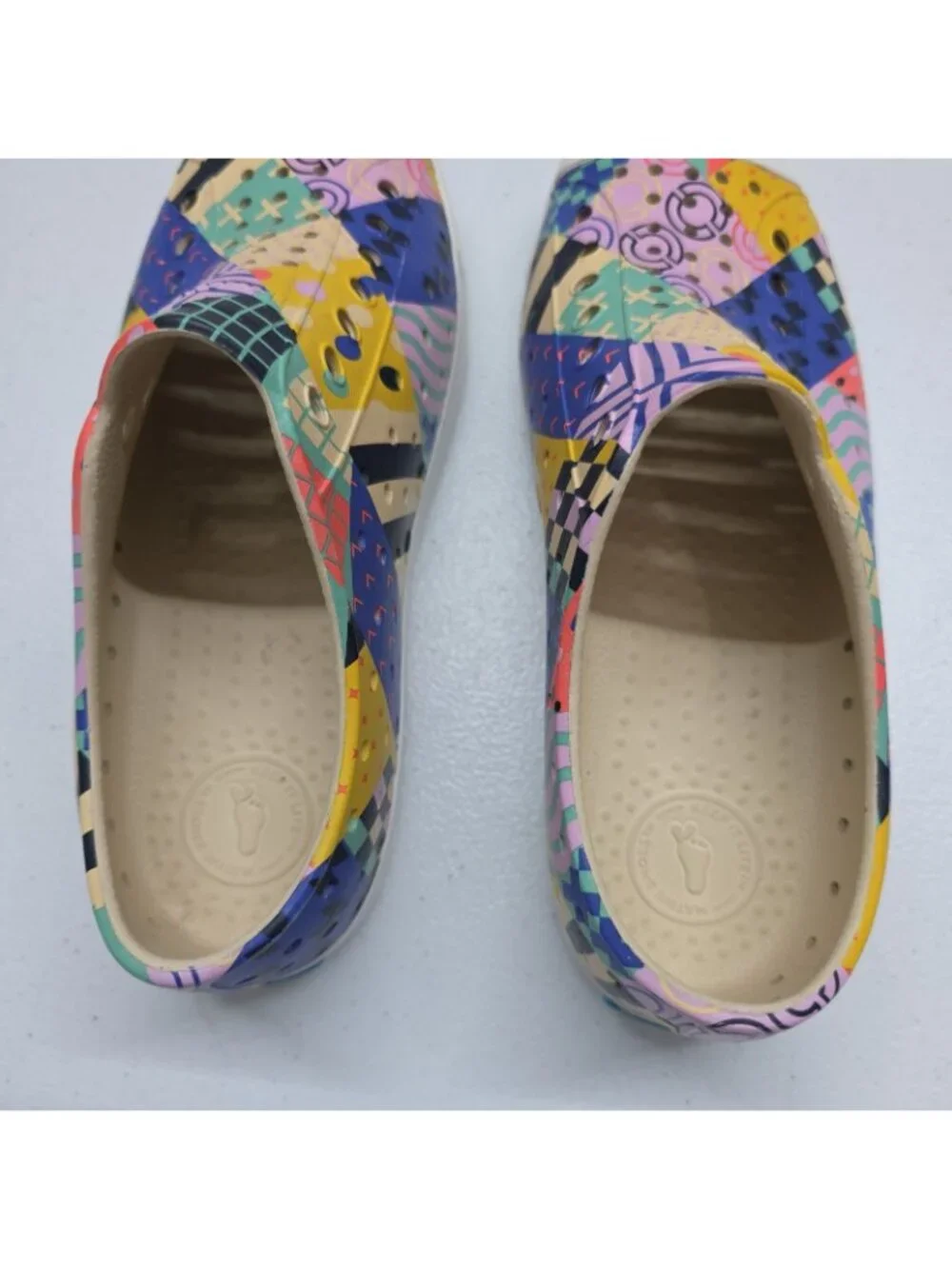 NATIVE Shoes Jefferson Sugarlite Multicolor Patchwork Kids Juniors Size 2 EUC